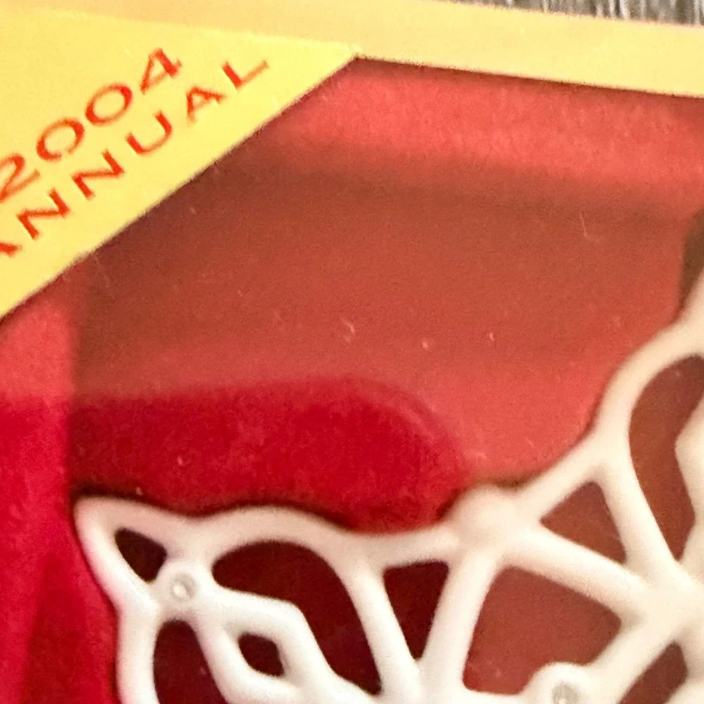 Lenox 2004 Annual Snowflake Ornament China Crystal Pierced Christmas New in Box